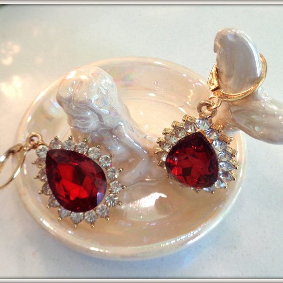 Fashion Red crystal ladys Pear Shap Drop Earring - Picture 3 of 3